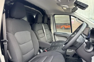 Vehicle Thumbnail 44