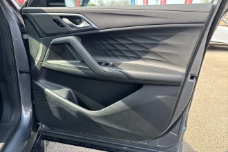 Vehicle Thumbnail 27