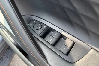 Vehicle Thumbnail 28