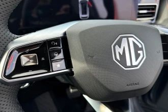 Vehicle Thumbnail 33