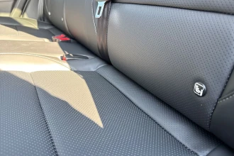 Vehicle Thumbnail 20