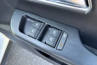 Vehicle Thumbnail 22