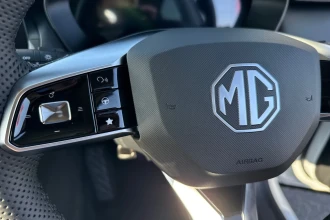 Vehicle Thumbnail 25