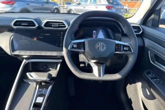 Vehicle Thumbnail 36