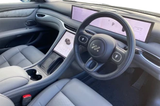 Vehicle Thumbnail 10