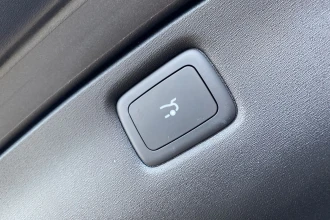 Vehicle Thumbnail 16