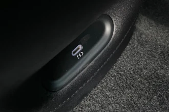 Vehicle Thumbnail 17