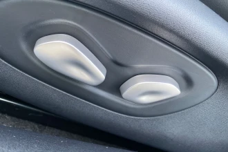 Vehicle Thumbnail 19