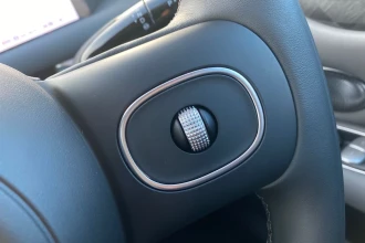 Vehicle Thumbnail 31