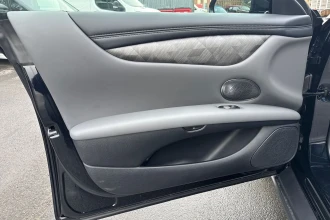 Vehicle Thumbnail 26