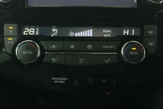 Vehicle Thumbnail 33