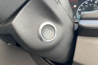 Vehicle Thumbnail 24