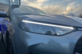 Vehicle Thumbnail 16