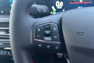 Vehicle Thumbnail 25