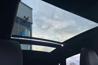 Vehicle Thumbnail 32