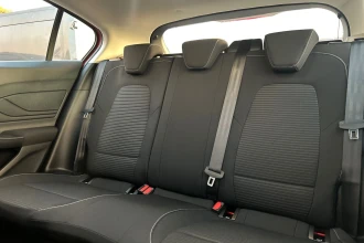 Vehicle Thumbnail 13