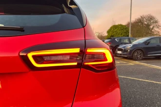 Vehicle Thumbnail 18