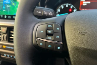 Vehicle Thumbnail 25