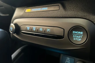 Vehicle Thumbnail 30