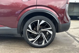 Vehicle Thumbnail 17