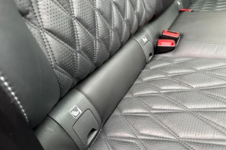 Vehicle Thumbnail 24