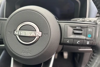 Vehicle Thumbnail 32