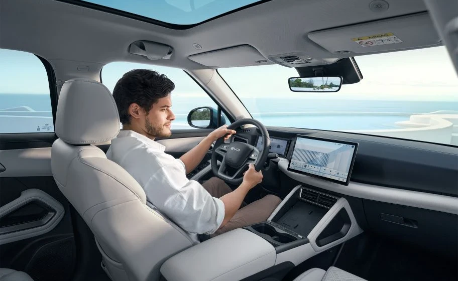 BYD Atto 2 DM-i Coming to the UK in 2026: Sandicliffe BYD Brings Next-Gen Plug-In Hybrid Tech to the East Midlands