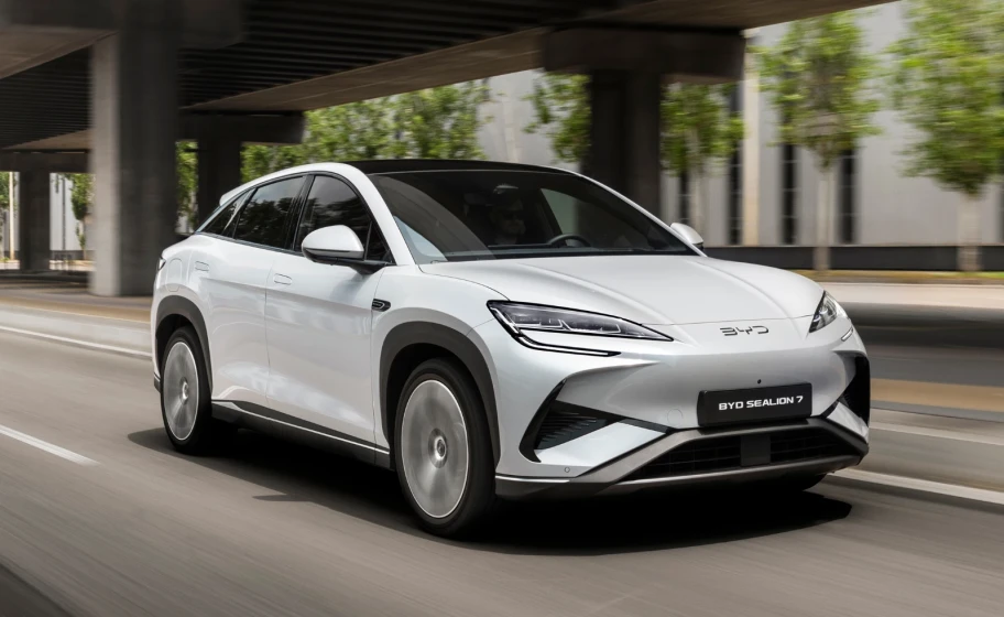 How Much Does It Cost to Charge an Electric Car in the UK? Home vs. Public Charging