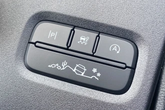 Vehicle Thumbnail 33