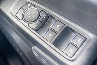 Vehicle Thumbnail 43