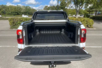 Vehicle Thumbnail 14