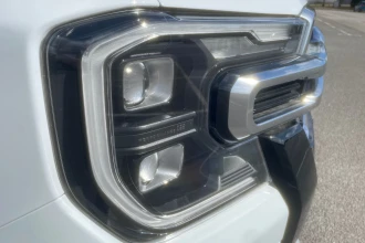 Vehicle Thumbnail 46