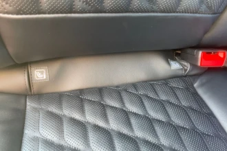 Vehicle Thumbnail 20