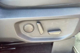 Vehicle Thumbnail 23