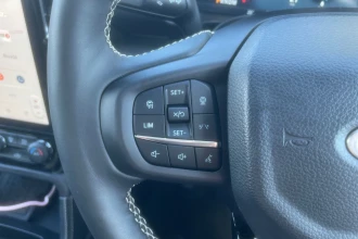 Vehicle Thumbnail 24