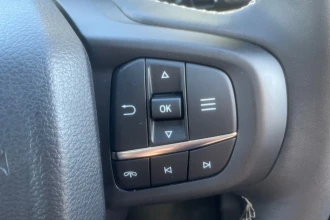 Vehicle Thumbnail 25