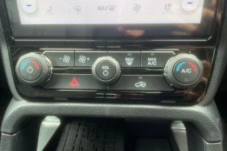 Vehicle Thumbnail 32