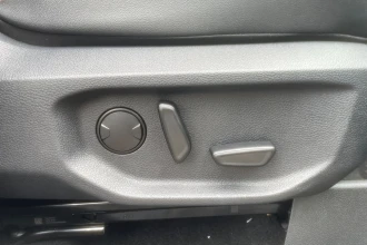 Vehicle Thumbnail 35