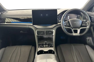 Vehicle Thumbnail 13