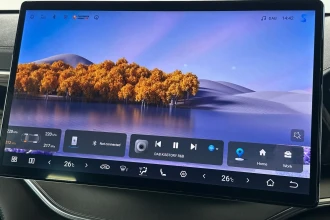 Vehicle Thumbnail 36