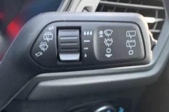 Vehicle Thumbnail 42