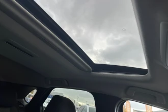 Vehicle Thumbnail 16