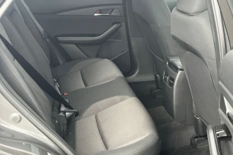 Vehicle Thumbnail 18