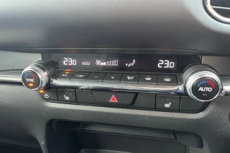 Vehicle Thumbnail 37