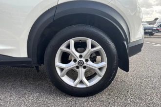 Vehicle Thumbnail 17