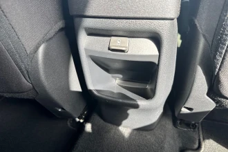 Vehicle Thumbnail 23