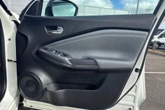 Vehicle Thumbnail 25