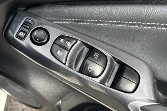 Vehicle Thumbnail 26