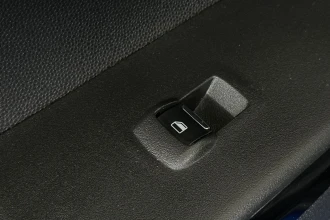 Vehicle Thumbnail 18