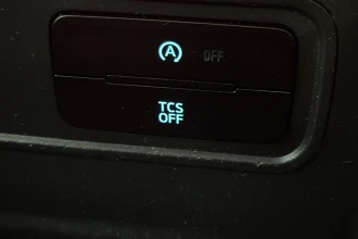 Vehicle Thumbnail 32